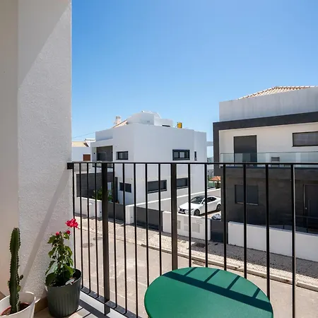 Vista, Town Centre - Adults Only